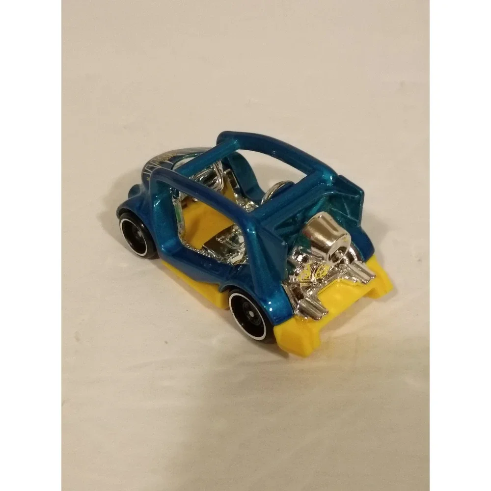 Hot Wheels Kick Kart Blue Metallic Yellow Base Diecast Car 1:64 Scale